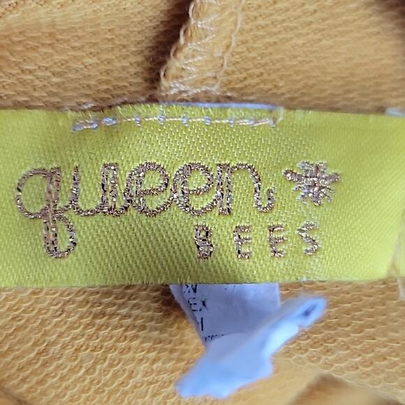 Queen Bees Women Weekend Mustard Yellow Cropped Hoodie Sweatshirt Size Large - Picture 7 of 9